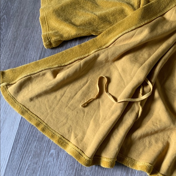 SUZIE KONDI Malsori Short Kimono Robe Beach Terry NWT Kitrino Mustard Yellow - Picture 7 of 7